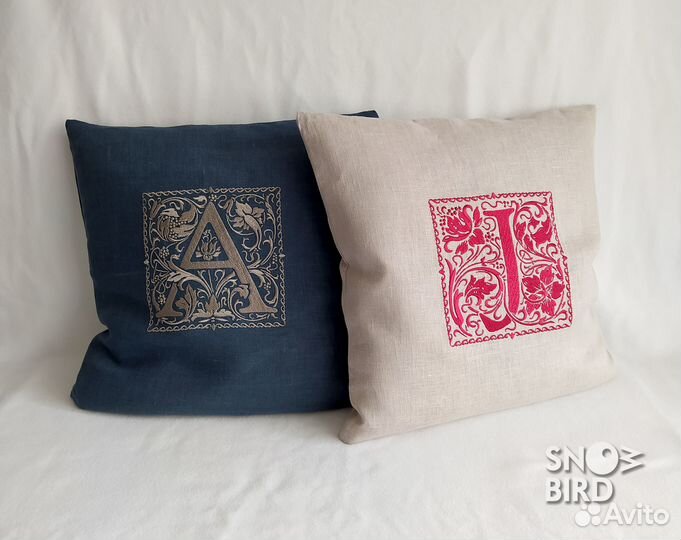 Чехол на подушку с вашей буквой на заказ