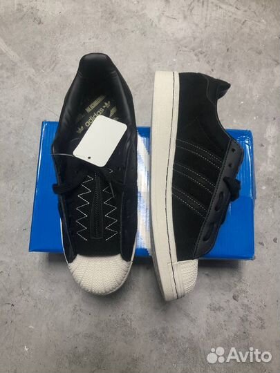 Adidas Superstar 80 Neighborhood