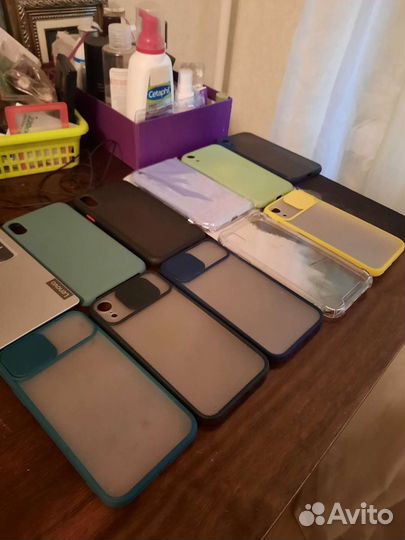 Чехлы на iPhone xr