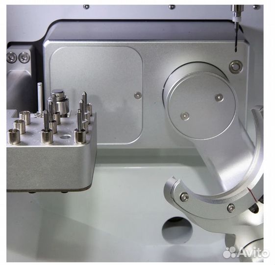 5-осевой фрезерный станок для сухой обработки Yuce