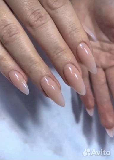 Модель на маникюр с покрытием бесплатно