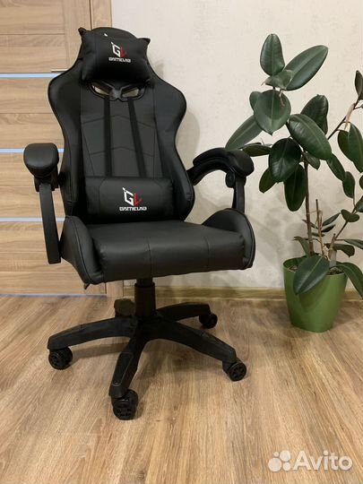 Компьютерное кресло игровое