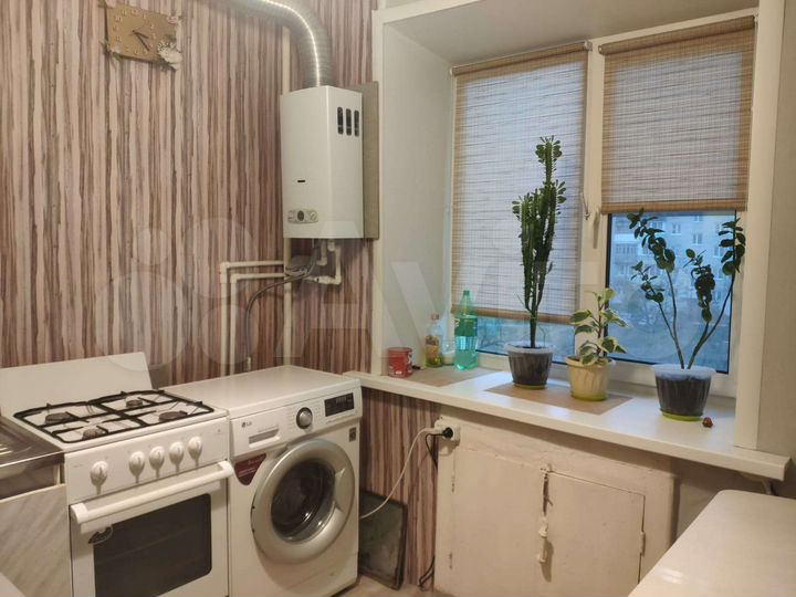 1-к. квартира, 32 м², 3/5 эт.