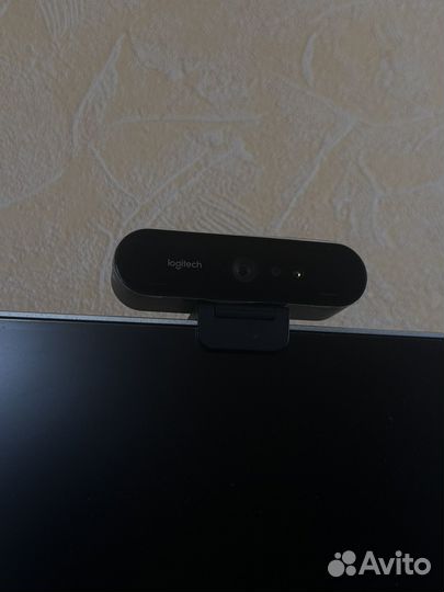 Веб-камера Logitech brio