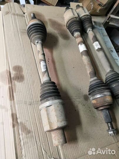 Привод левый Renault Duster 2.0 F4R 4WD