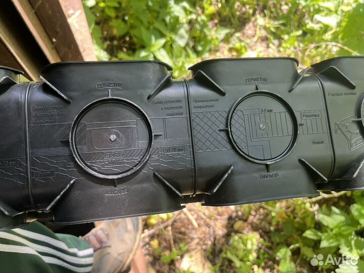 Лоток водоотводный с крышкой