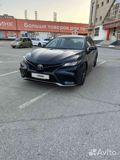 Toyota Camry 2.5 AT, 2021, 13 000 км