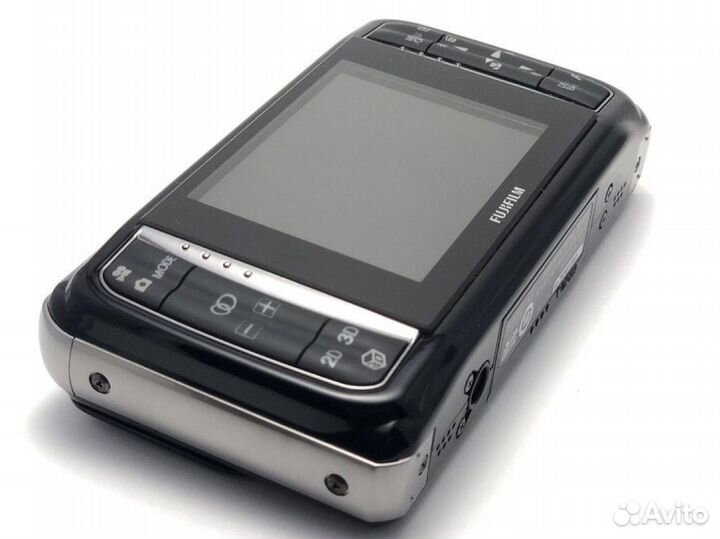 Компатный фотоаппарат fujifilm finepix real 3d w1