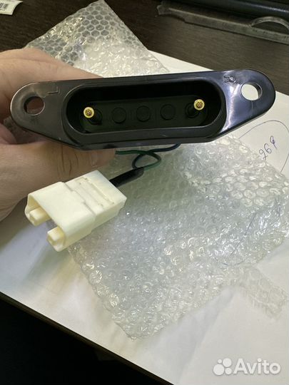 Датчик открытой двери Hiace 8426126110