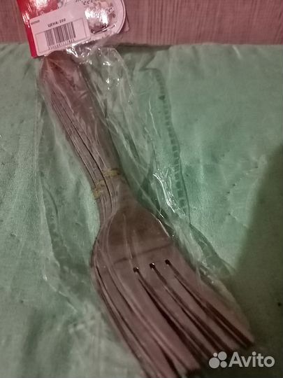 Столовые приборы