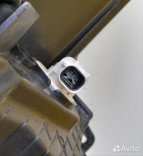 Фара передняя левая Hyundai Solaris 2010-14 Года