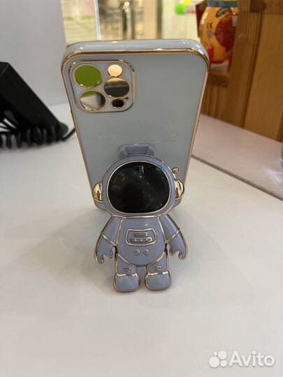 Чехол на iPhone 12 pro