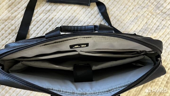 Сумка для ноутбука кожанная