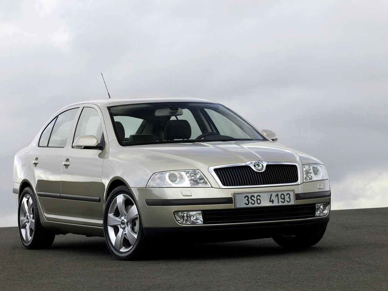 Skoda Octavia A5 TDI MT Elegance - цены, характеристики, комплектация.