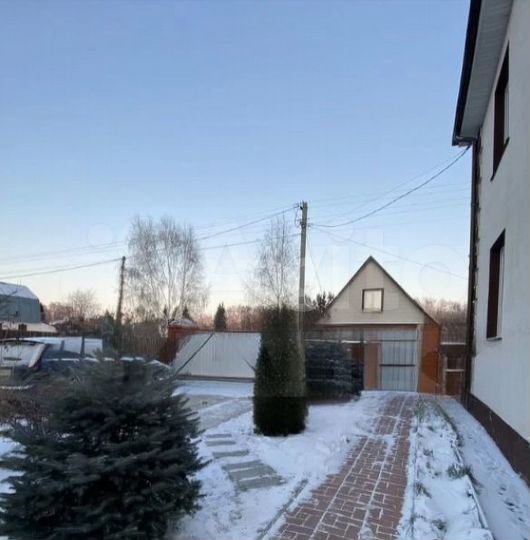 Коттедж 104 м² на участке 9 сот.