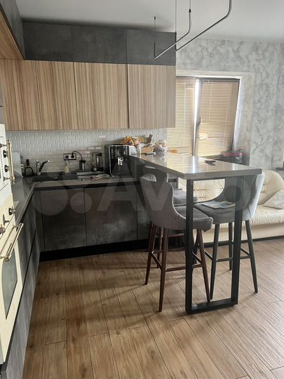 4-к. квартира, 127,7 м², 7/9 эт.