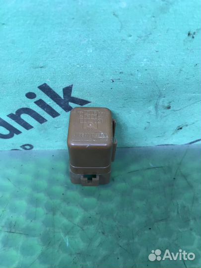 Реле Nissan Wingroad