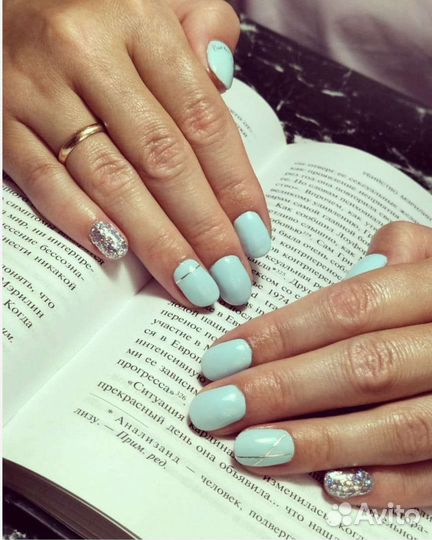 Маникюр и педикюр