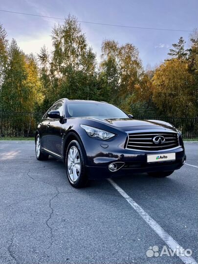Infiniti QX70 3.7 AT, 2014, 83 000 км