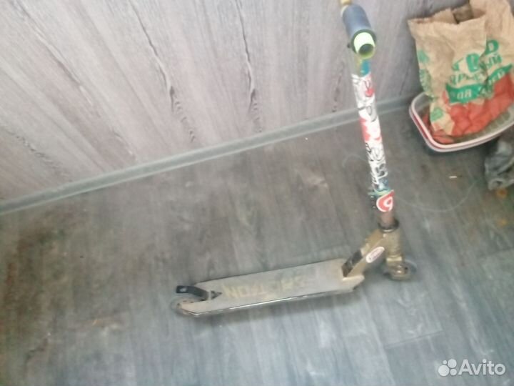 Трюковой самокат