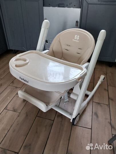 Продам стульчики для кормления