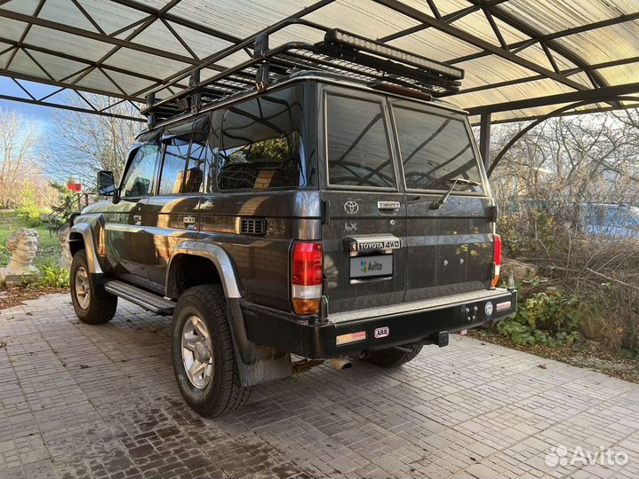 Toyota Land Cruiser 4.2 МТ, 2012, 19 000 км