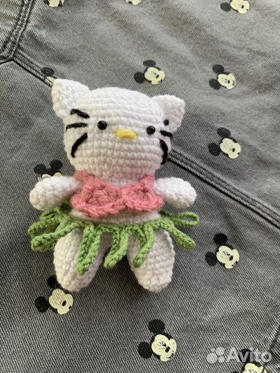 Hello kitty брелок