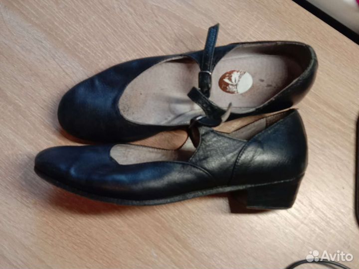 Туфли для народных танцев
