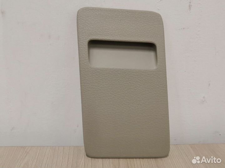 Крышка предохранителей Legacy BL BP ориг. новая