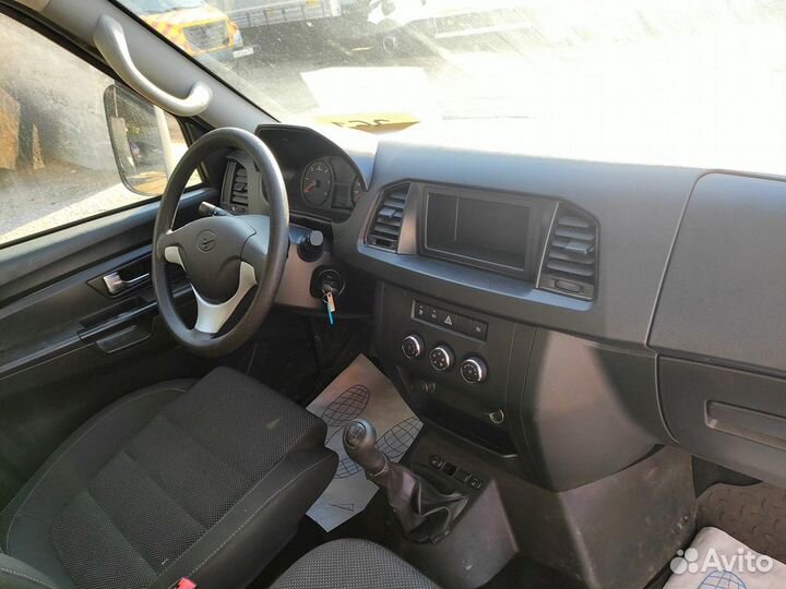 УАЗ Профи промтоварный, 2023