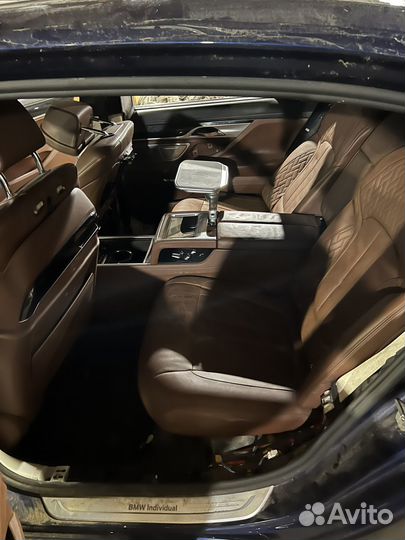 BMW 750 G12 полный разбор