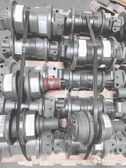 Каток поддерживающий Komatsu PC120-1 VKM2794V