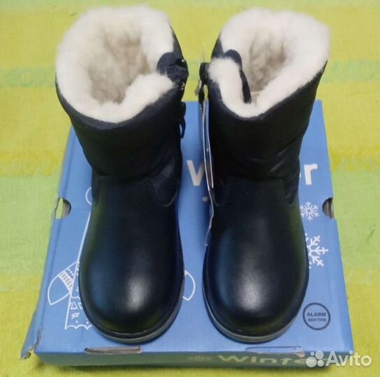 Новые детские зимние ботинки, 25 размер