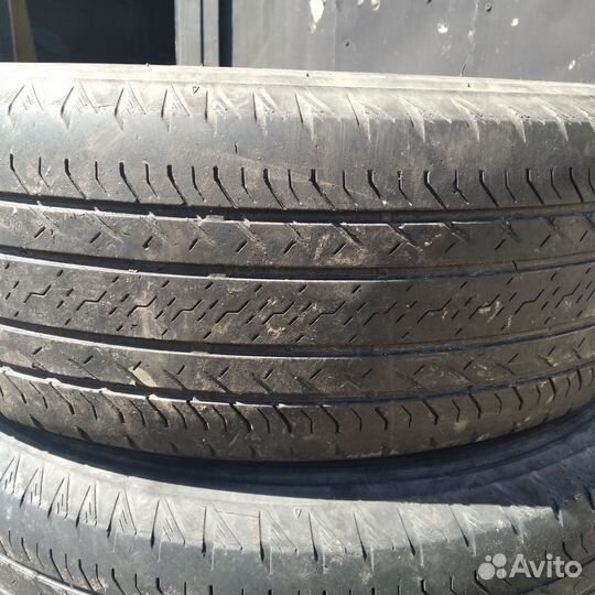 Шины 225 65 R17 летние бу