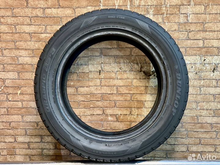 Dunlop Graspic DS3 205/55 R16