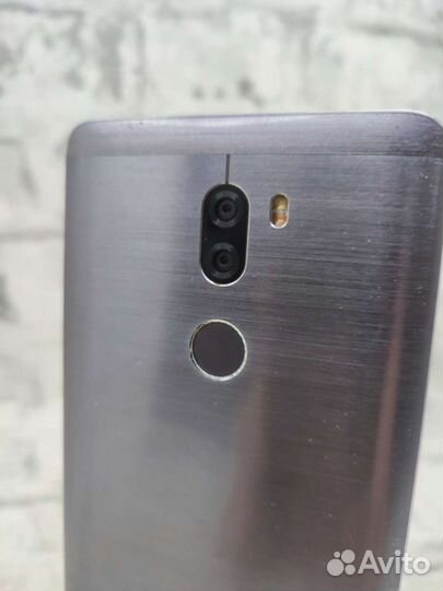 Xiaomi Mi 5S Plus, 4/64 ГБ