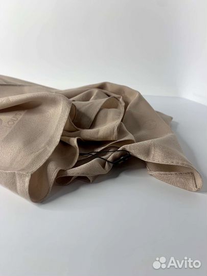 Платок louis vuitton,тонкий шелк,капучино