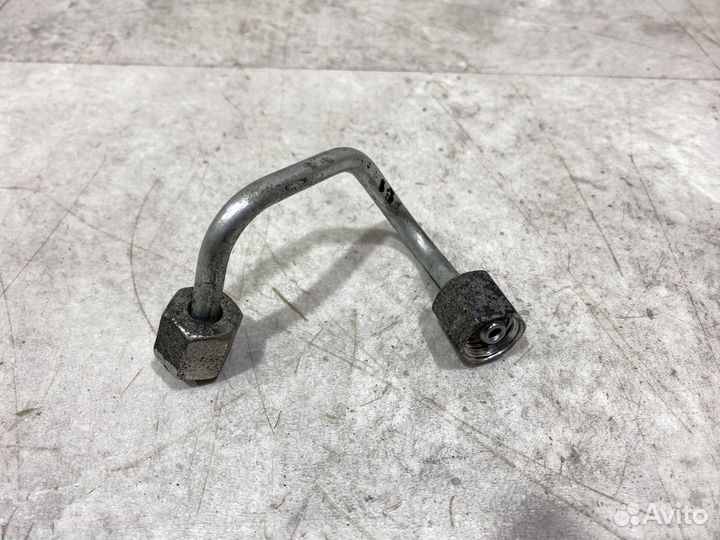 Топливные трубки Volkswagen Tiguan NF 2.0 cffb