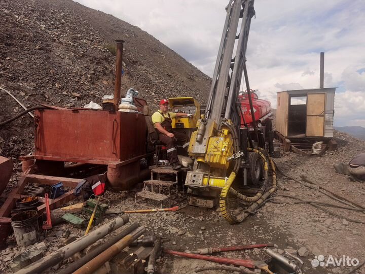 Буровик Машинист буровой установки Буровой мастер