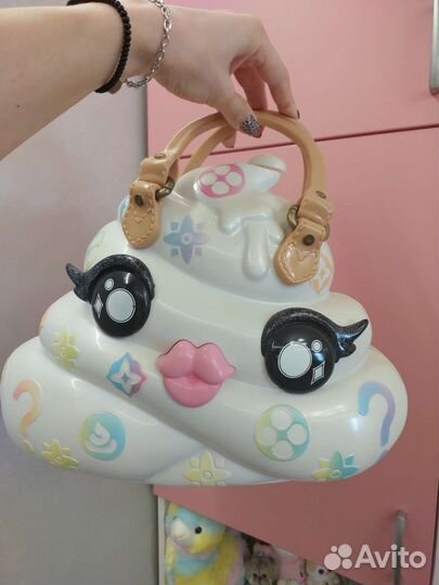 Игрушки пакетом 300. Большой кейс для мелочи