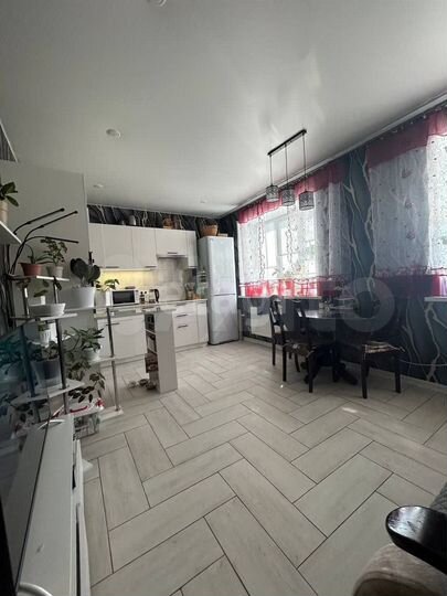 2-к. квартира, 58,2 м², 4/10 эт.