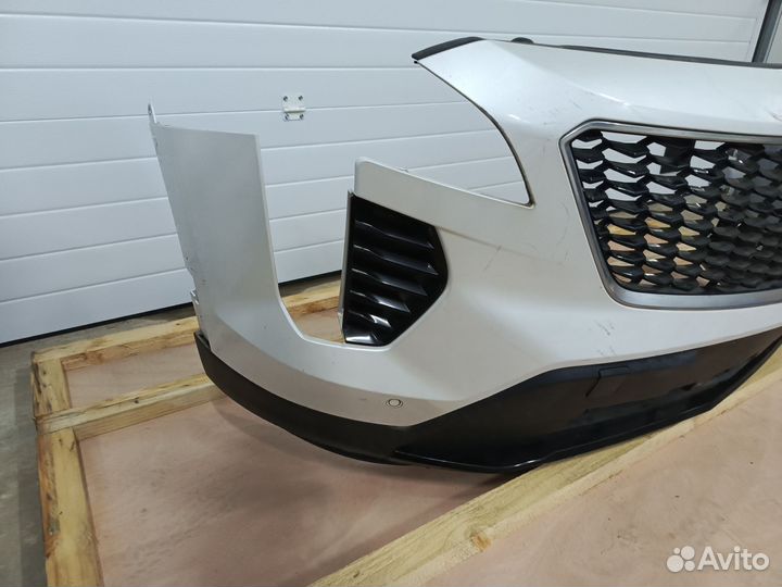 Передний бампер Cadillac XT4 2018-2023