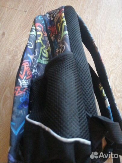 Школьный рюкзак