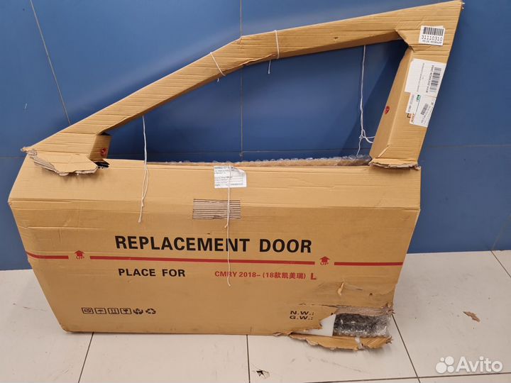 Дверь левая передняя Toyota Camry V70 2017