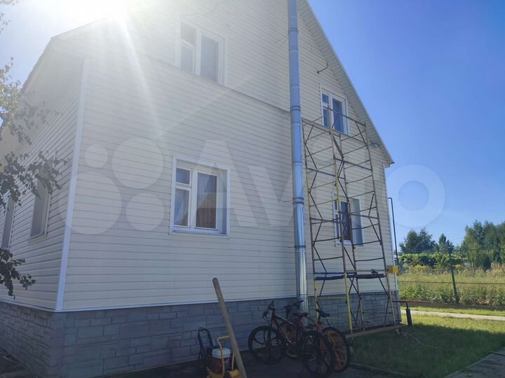 Дом 235,9 м² на участке 8,5 сот.