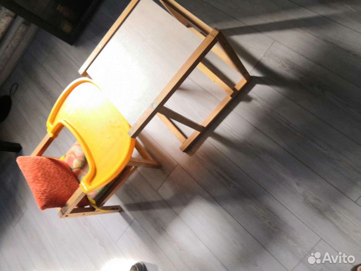 Детский стул для кормления