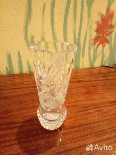 Ваза хрустальная