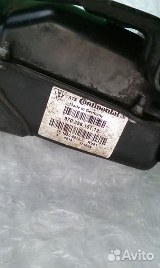 Porsche Panamera компрессор пневмо подвески