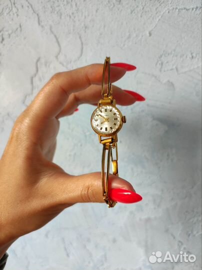 Наручные часы Чайка