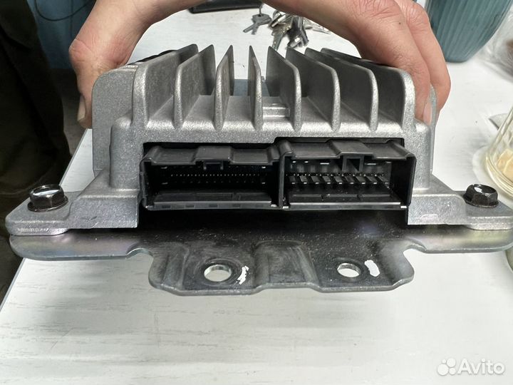 Усилитель акустиеский Bose Nissan x-Trail T31